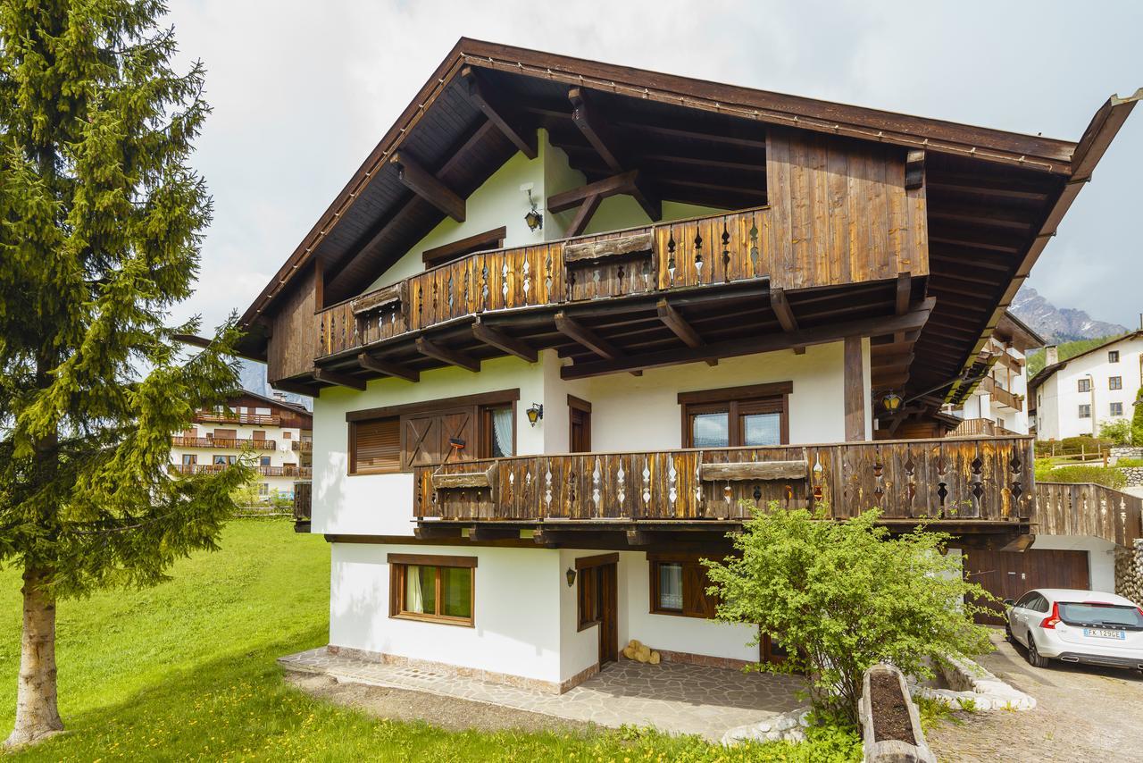 Villa Ca Perosego - Stayincortina Cortina dʼAmpezzo Exteriör bild